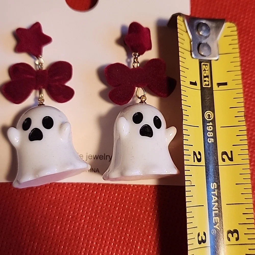 Ghost Earrings with Red Bows - Picture 4 of 4